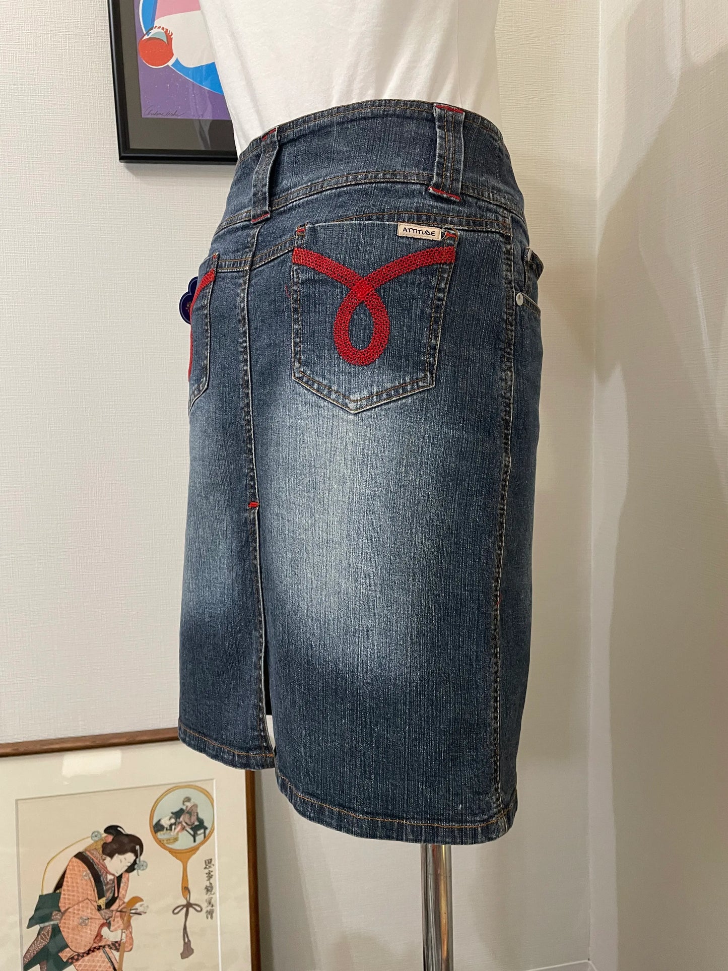 Button × Stitch Denim Skirt